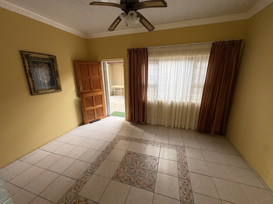 3 Bedroom Property for Sale in Cambridge Eastern Cape